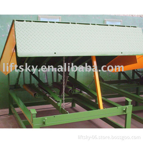 LSH12-660D 12000kg capacity mechanical dock leveler
